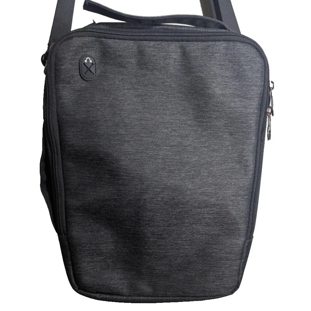 FINPAC Laptop Shoulder Bag messager strap Gray 14 x 10.5 padded with hand strap‎